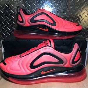 Nike Air Max 720 Running Shoes